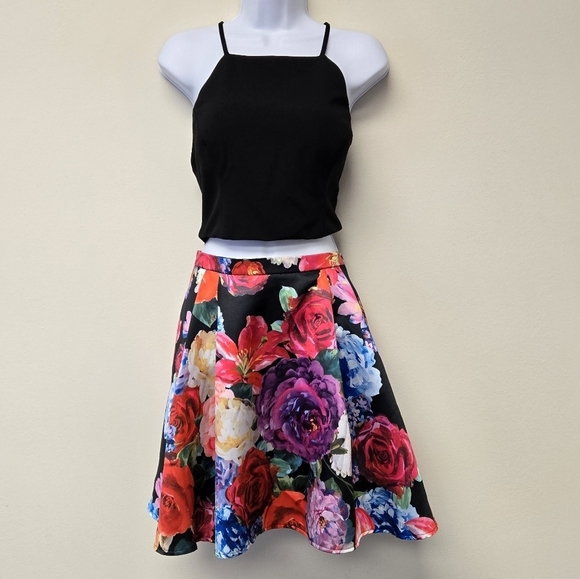 B Darlin Floral Print Two Piece Dress Set Black 15 / 16 - Picture 2 of 14